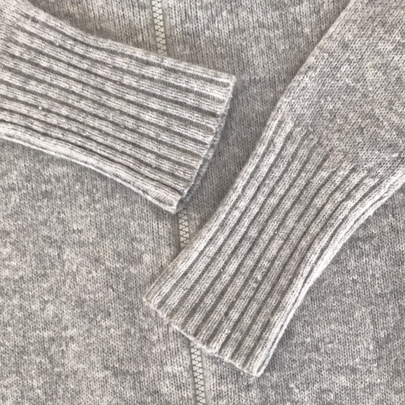Old Navy long grey zip up sweater - Picture 3 of 10